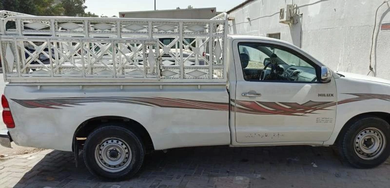 Pickup truck rental dubai